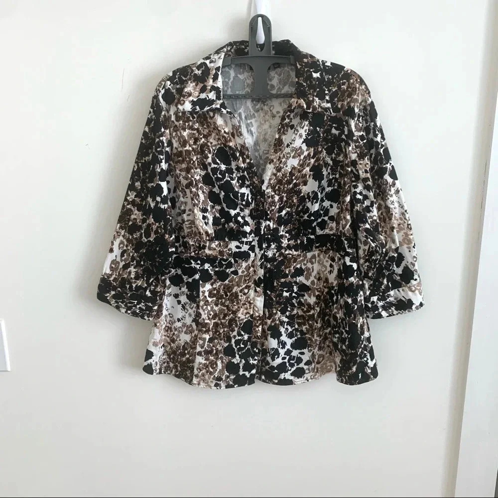 Women Animal Print Button Down Blouse Brown Black mature Long Sleeve Stretch 1x